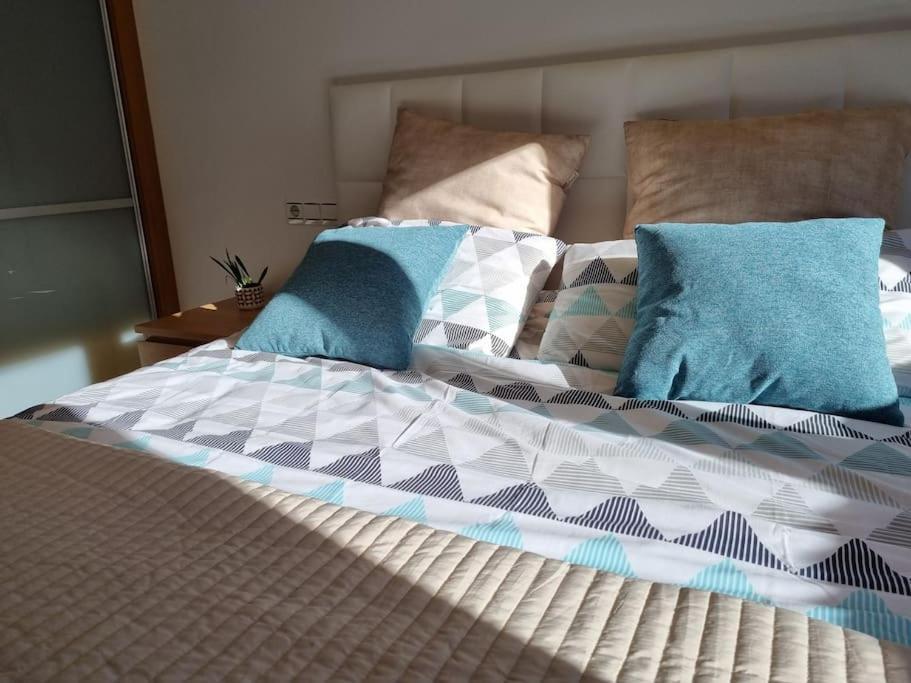 20A01 - Precioso Apartamento Con Piscina Y Garaje La Arena エクステリア 写真